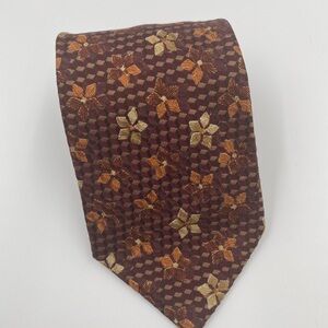 Ermenegildo Zegna Geometric Floral Tie in Burgundy and Gold